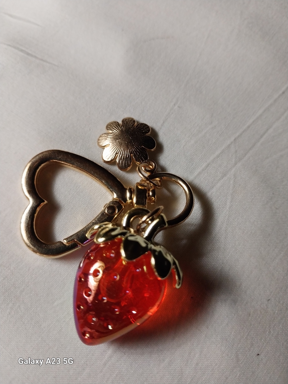 Unbranded Strawberry With Flower Heart Keychain/Bag Charm in Red & Gold